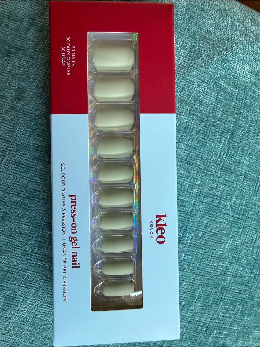 Kleo Kolor Press-On Gel Nails in Light Beige - 30 Pack